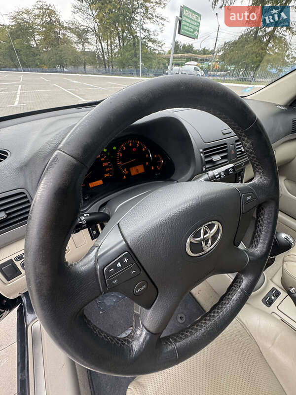 Універсал Toyota Avensis 2007 в Одесі