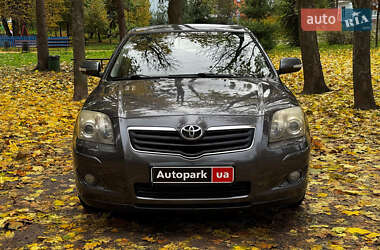 Седан Toyota Avensis 2008 в 