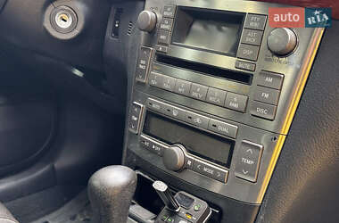 Седан Toyota Avensis 2008 в 