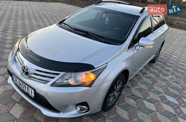 Универсал Toyota Avensis 2012 в 