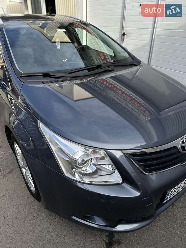 Универсал Toyota Avensis 2010 в Одессе