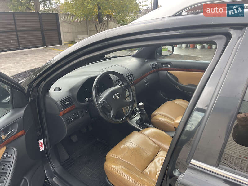 Універсал Toyota Avensis 2007 в Києві