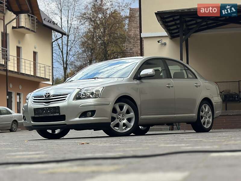 Седан Toyota Avensis 2007 в Дрогобичі