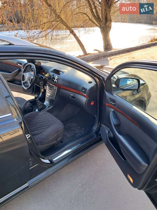 Универсал Toyota Avensis 2006 в Виннице