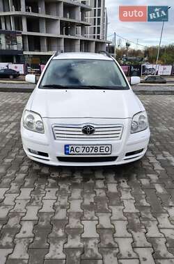 Универсал Toyota Avensis 2003 в  фото 10 Универсал Toyota Avensis 2003 в