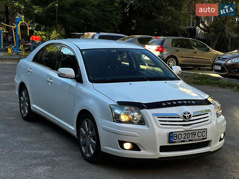 Toyota Avensis 2008
