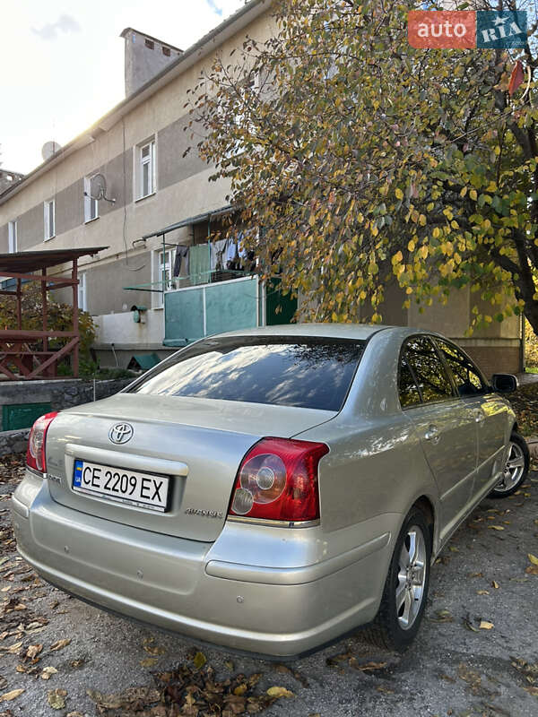Седан Toyota Avensis 2008 в Сокирянах