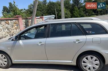 Універсал Toyota Avensis 2003 в Вінниці