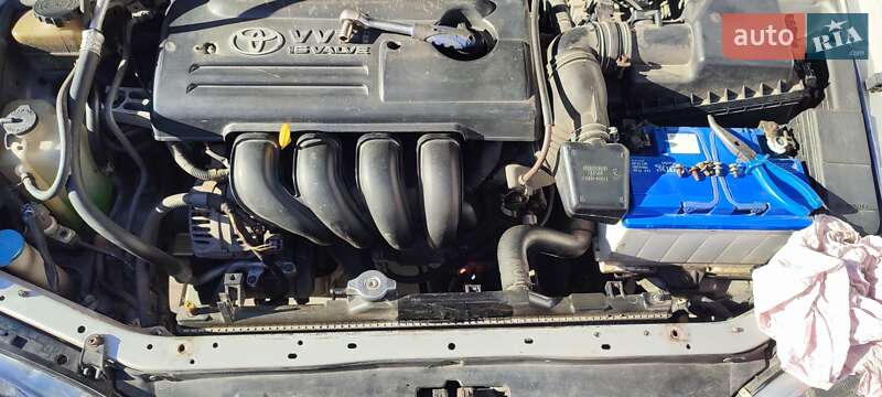 Универсал Toyota Avensis 2002 в Виннице