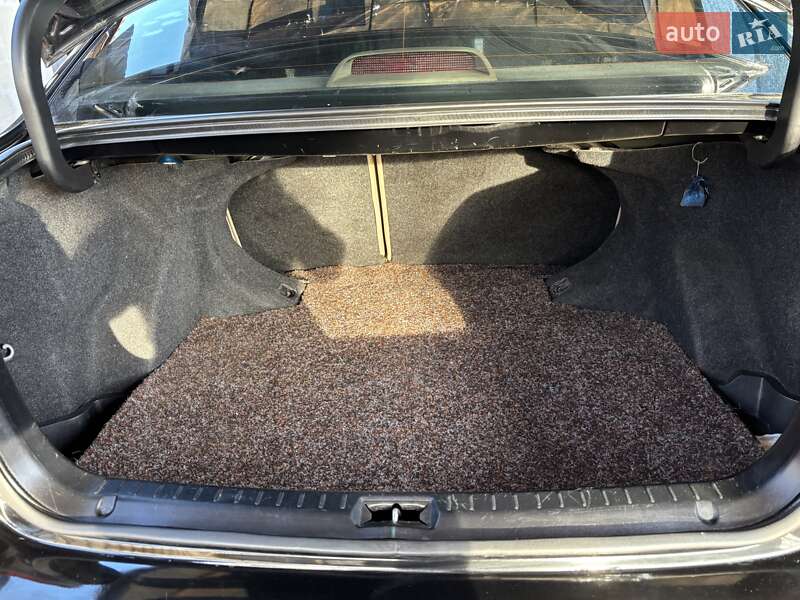 Седан Toyota Avensis 2004 в Березовке фото 30 Седан Toyota Avensis 2004 в Березовке