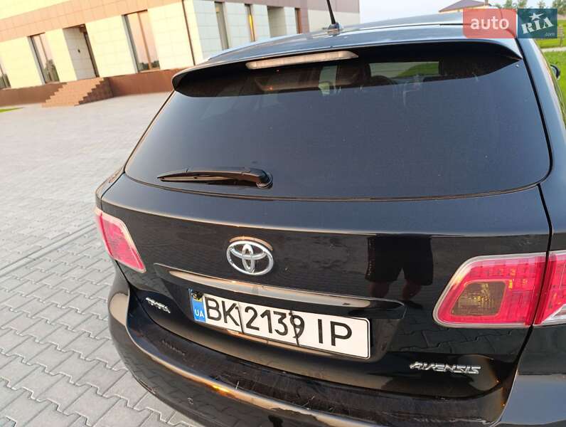 Универсал Toyota Avensis 2010 в Радивилове фото 8 Универсал Toyota Avensis 2010 в Радивилове