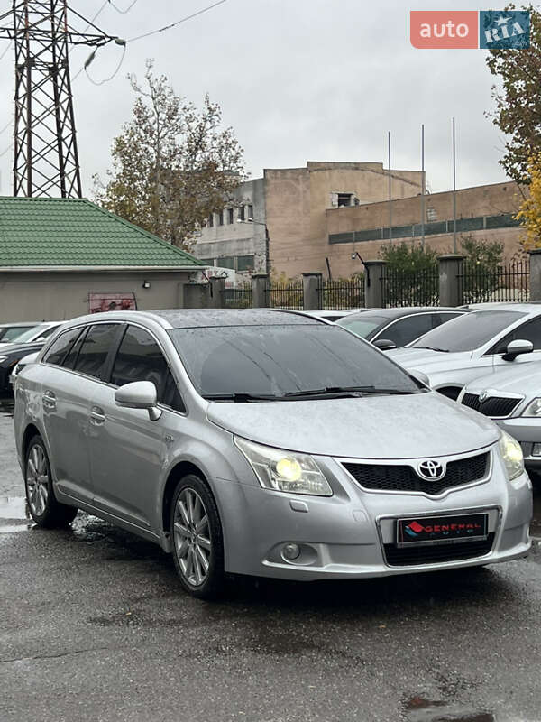 Универсал Toyota Avensis 2009 в Одессе