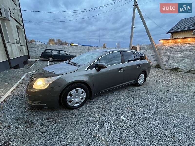 Універсал Toyota Avensis 2009 в Луцьку фото 2 Універсал Toyota Avensis 2009 в Луцьку