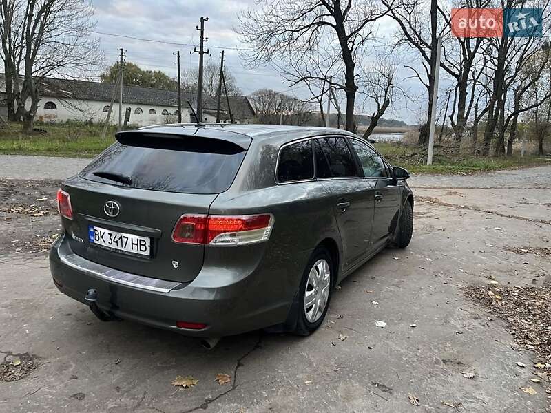 Універсал Toyota Avensis 2009 в Луцьку фото 13 Універсал Toyota Avensis 2009 в Луцьку