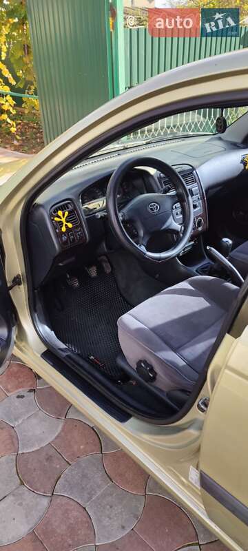 Седан Toyota Avensis 2002 в Черноморске фото 8 Седан Toyota Avensis 2002 в Черноморске
