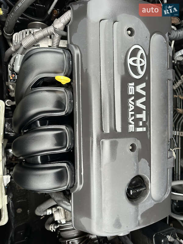 Универсал Toyota Avensis 2008 в Луцке