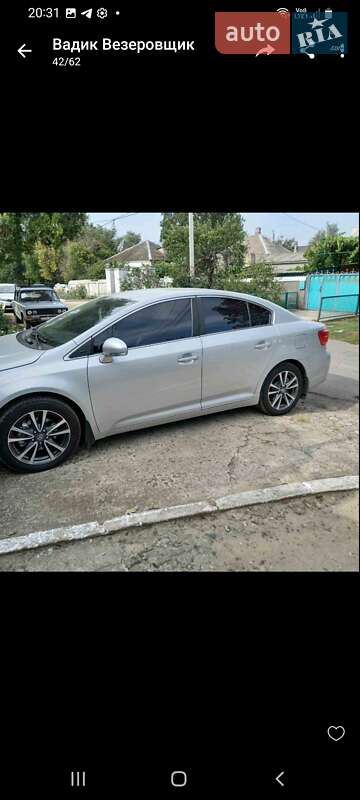 Седан Toyota Avensis 2012 в Одесі