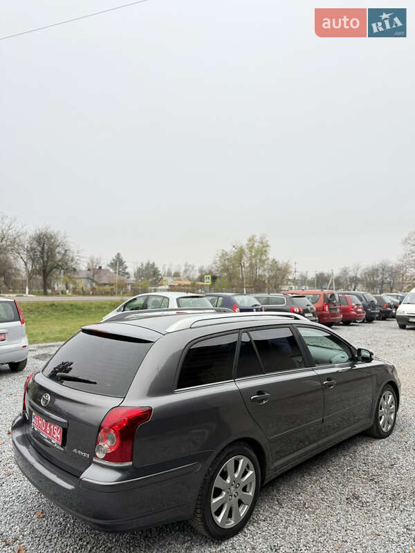 Универсал Toyota Avensis 2007 в Луцке