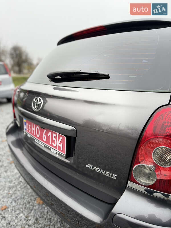Универсал Toyota Avensis 2007 в Луцке