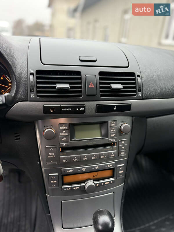 Универсал Toyota Avensis 2007 в Луцке