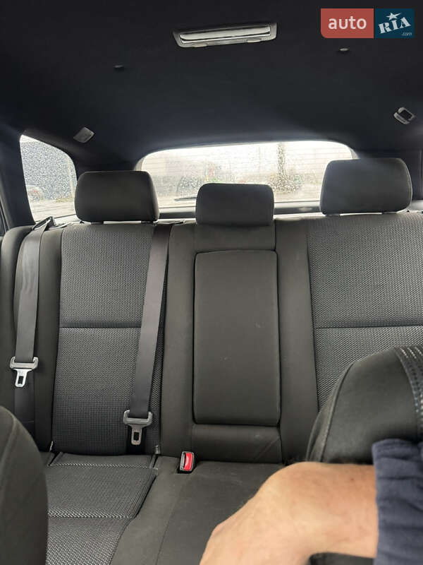 Универсал Toyota Avensis 2007 в Чернигове