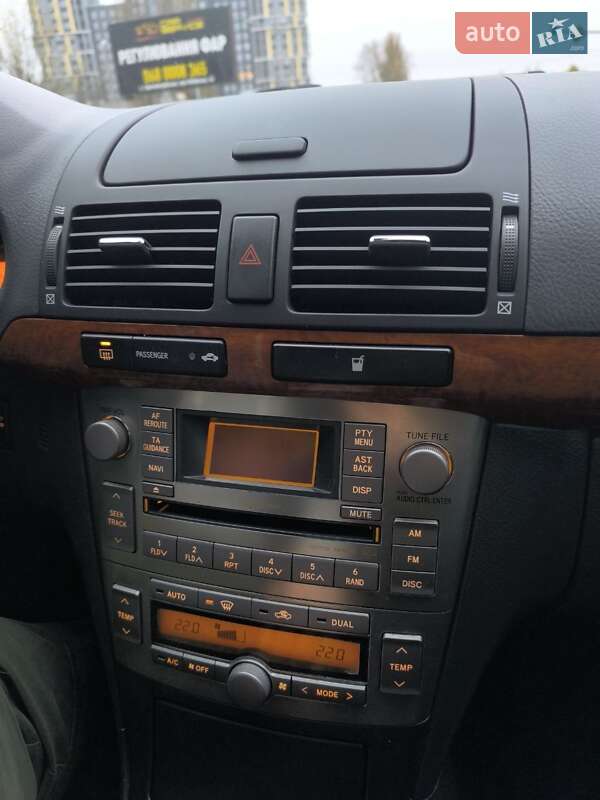 Седан Toyota Avensis 2007 в Вишневом