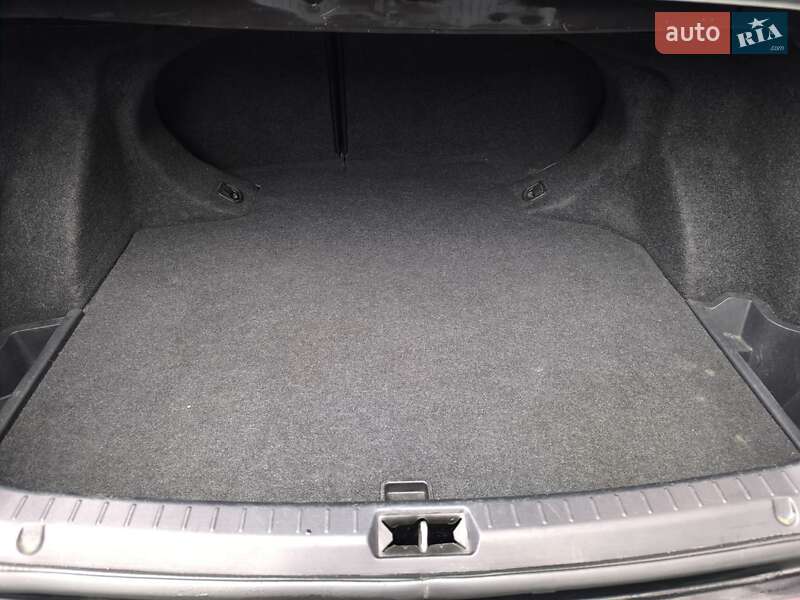 Седан Toyota Avensis 2007 в Вишневом