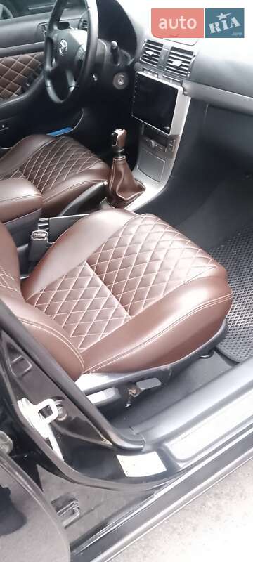 Ліфтбек Toyota Avensis 2007 в Умані фото 17 Ліфтбек Toyota Avensis 2007 в Умані