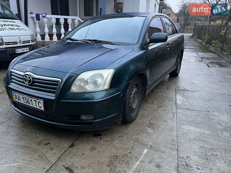 Toyota Avensis 2003