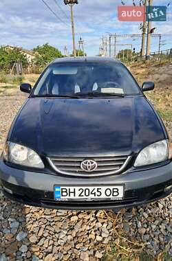 Седан Toyota Avensis 2001 в Одессе