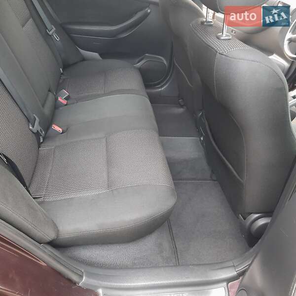 Универсал Toyota Avensis 2006 в Харькове