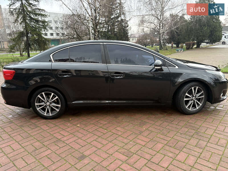 Седан Toyota Avensis 2012 в Черкассах фото 8 Седан Toyota Avensis 2012 в Черкассах