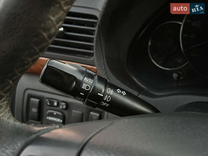 Седан Toyota Avensis 2007 в Одессе