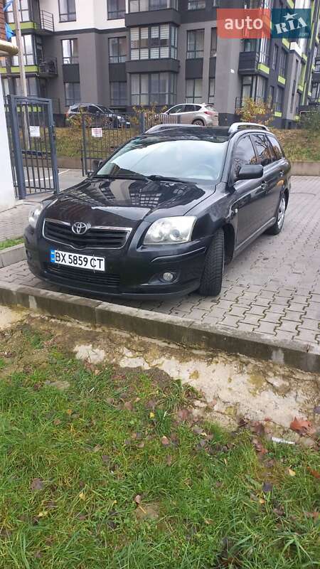 Toyota Avensis 2003