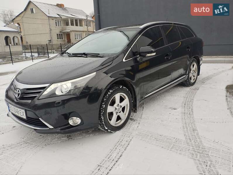 Универсал Toyota Avensis 2012 в Кременце