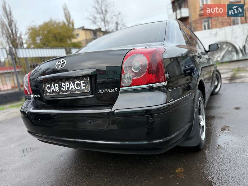 Седан Toyota Avensis 2007 в Одесі