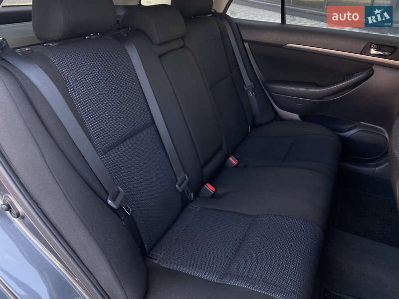 Универсал Toyota Avensis 2008 в Киеве