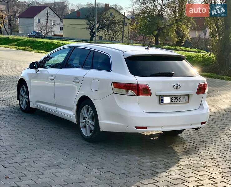 Универсал Toyota Avensis 2009 в Одессе