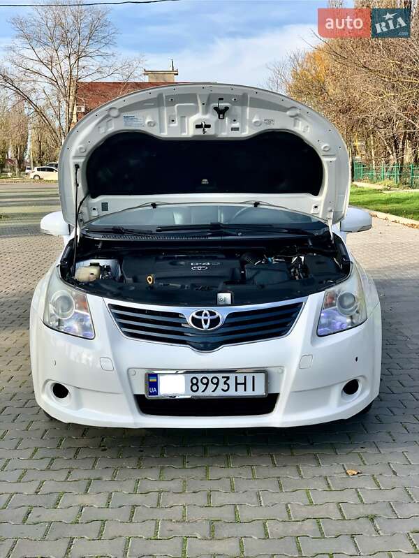 Универсал Toyota Avensis 2009 в Одессе