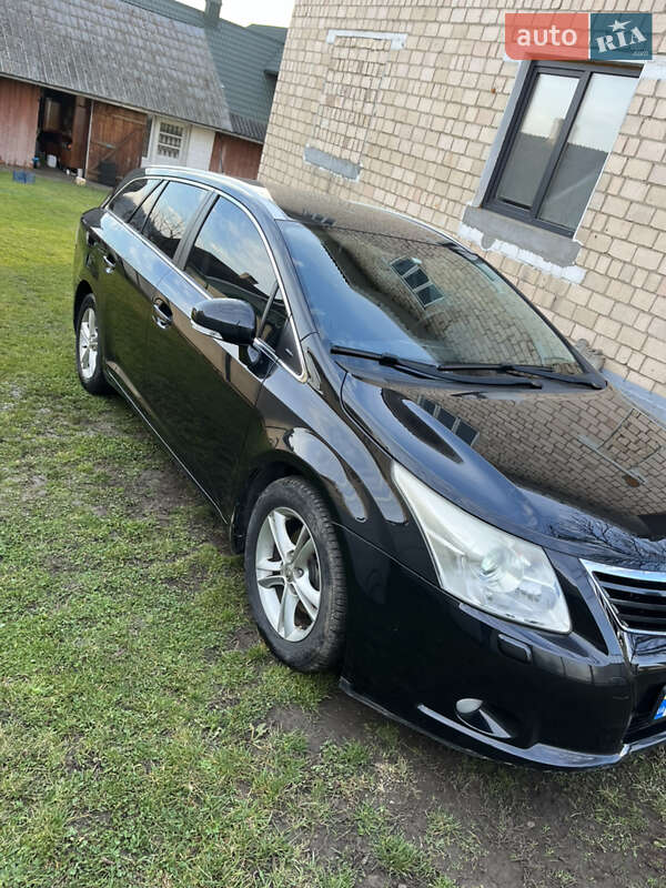 Универсал Toyota Avensis 2011 в Черновцах фото 11 Универсал Toyota Avensis 2011 в Черновцах