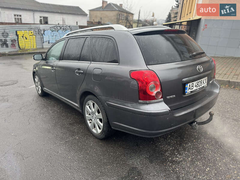 Универсал Toyota Avensis 2008 в Виннице