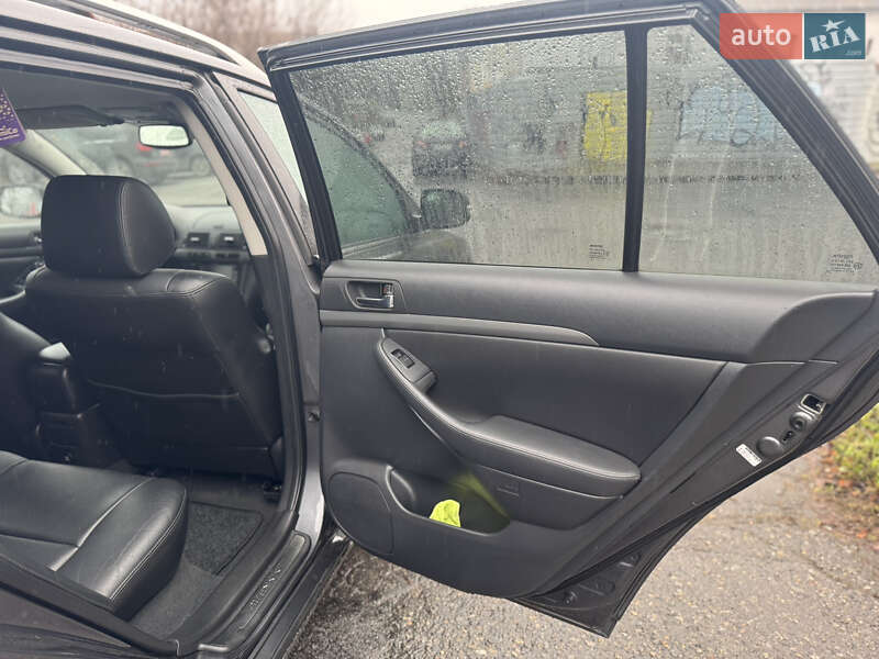 Универсал Toyota Avensis 2008 в Виннице