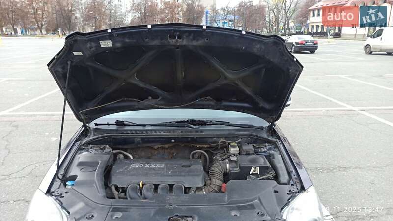 Универсал Toyota Avensis 2006 в Броварах