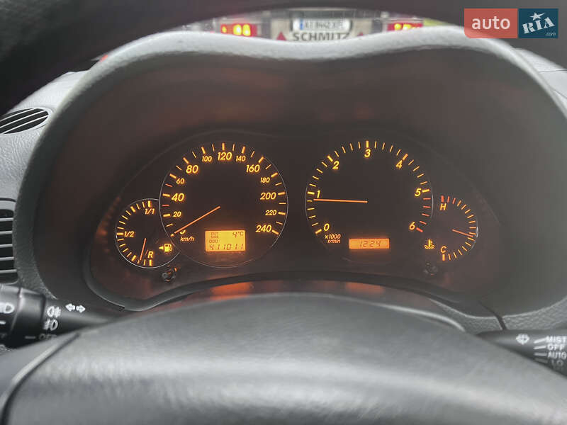 Універсал Toyota Avensis 2006 в Бучі