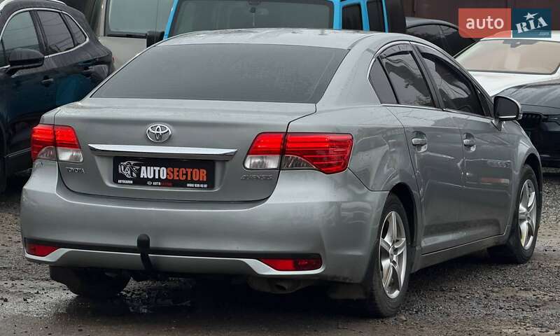Седан Toyota Avensis 2013 в Харькове фото 10 Седан Toyota Avensis 2013 в Харькове