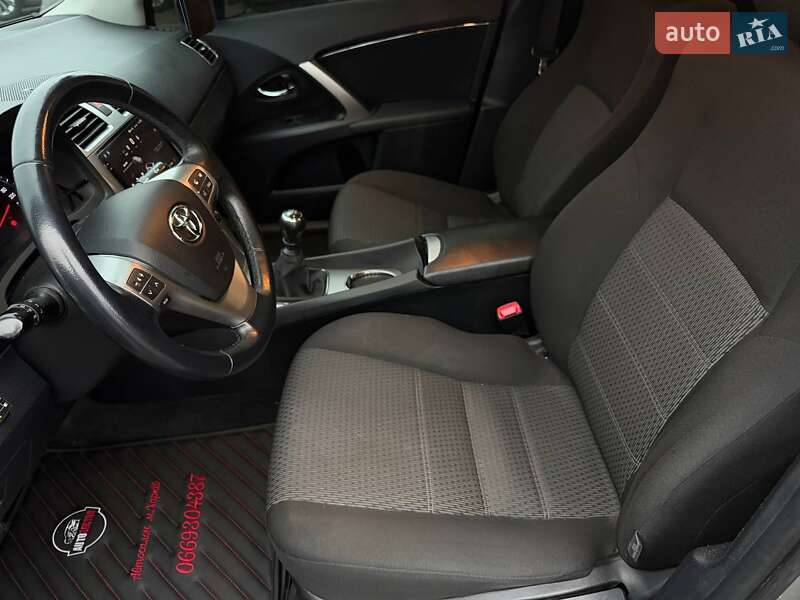 Седан Toyota Avensis 2013 в Харькове фото 13 Седан Toyota Avensis 2013 в Харькове