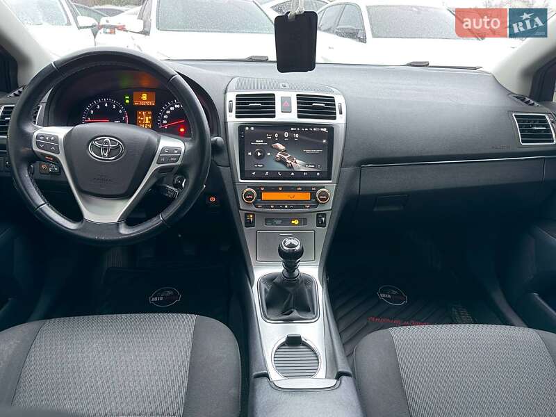 Седан Toyota Avensis 2013 в Харькове фото 25 Седан Toyota Avensis 2013 в Харькове