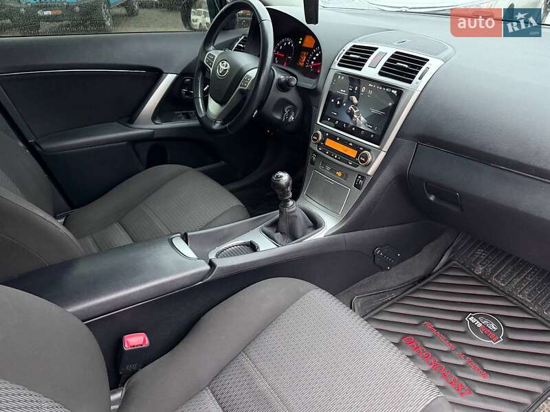 Седан Toyota Avensis 2013 в Харькове фото 19 Седан Toyota Avensis 2013 в Харькове