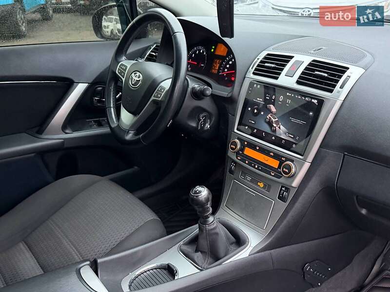 Седан Toyota Avensis 2013 в Харькове фото 20 Седан Toyota Avensis 2013 в Харькове