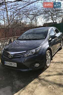 Седан Toyota Avensis 2012 в Христинівці